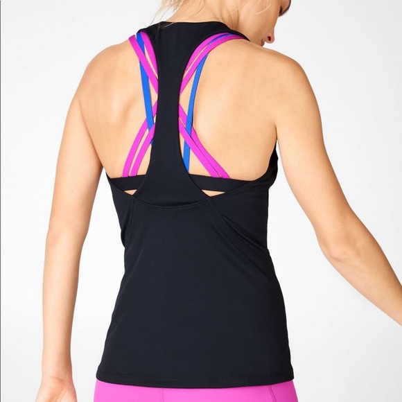 Fabletics Tops - Fabletics cross back built in bra workout top